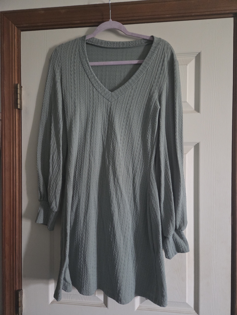 SHEIN Sage Green V-Neck Cable Knit Long Sleeve Dress